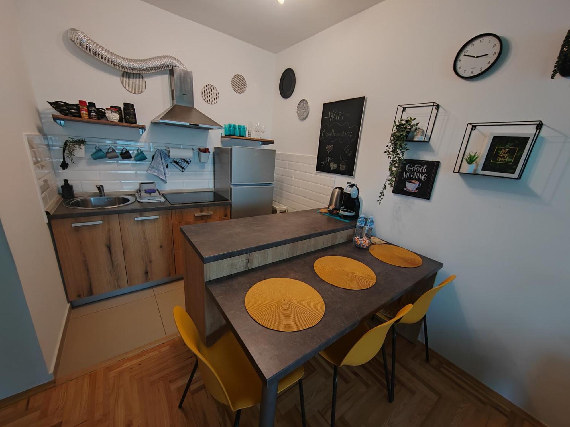 Krstic_Lux Apartman Subotica Buitenkant foto