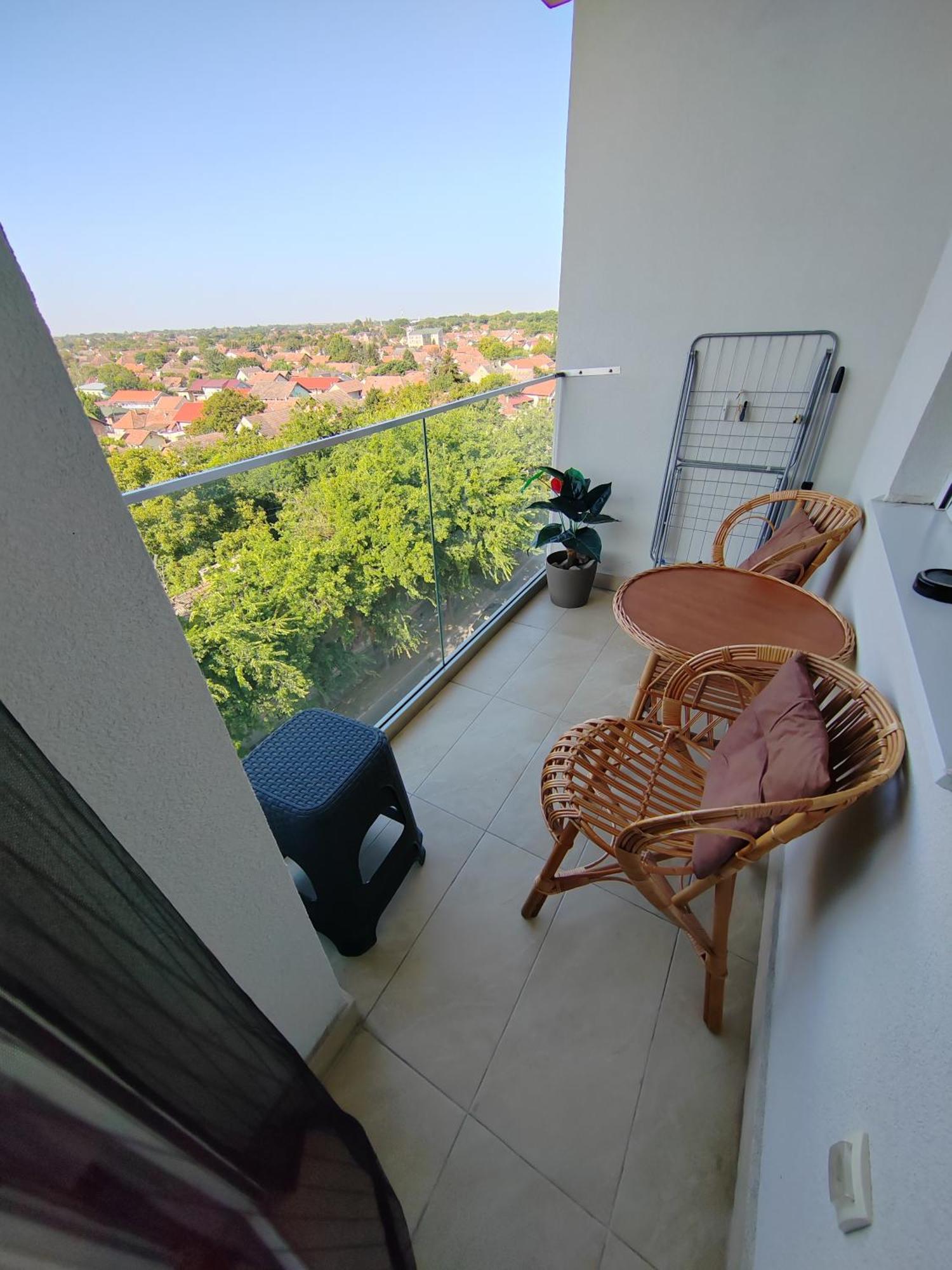 Krstic_Lux Apartman Subotica Buitenkant foto