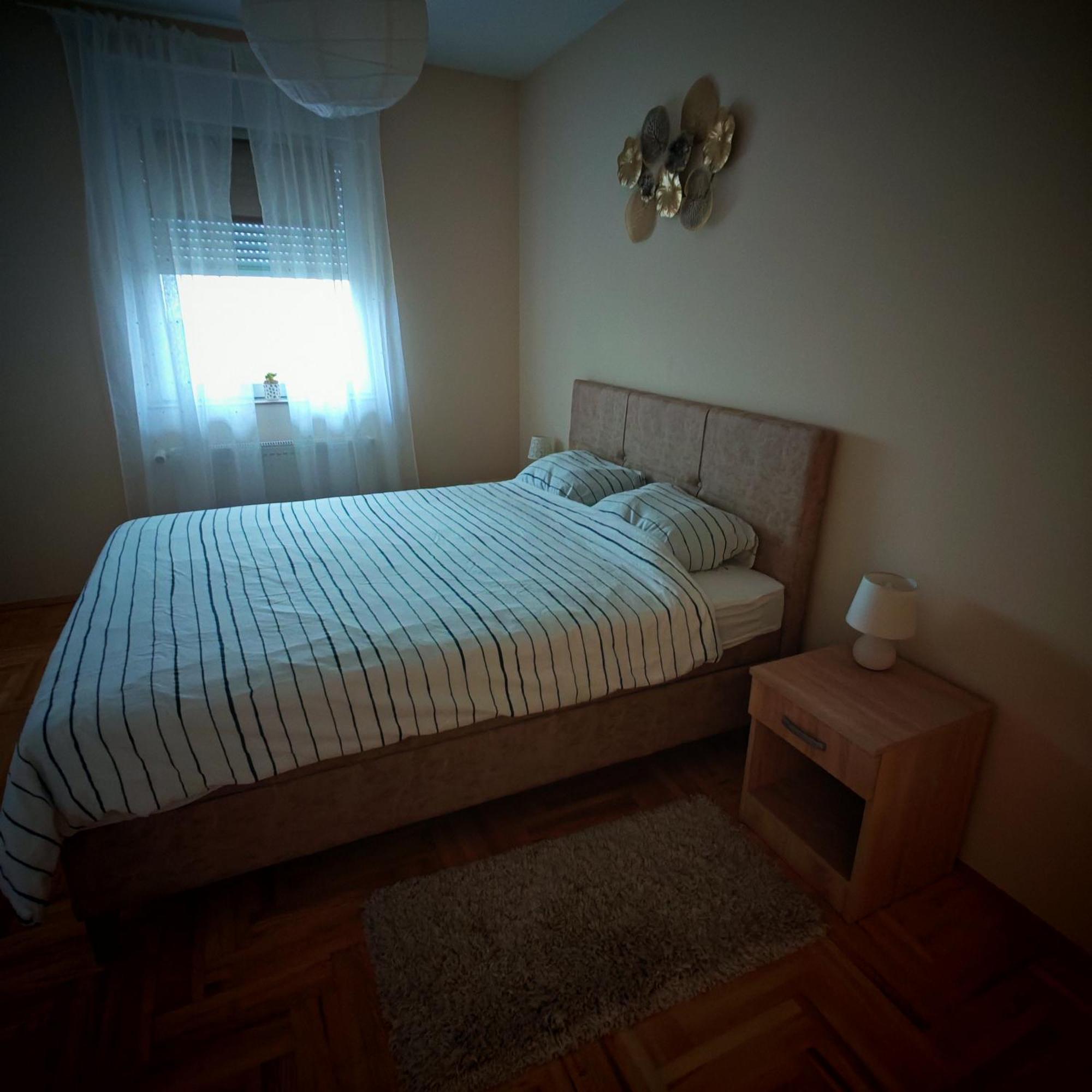 Krstic_Lux Apartman Subotica Buitenkant foto